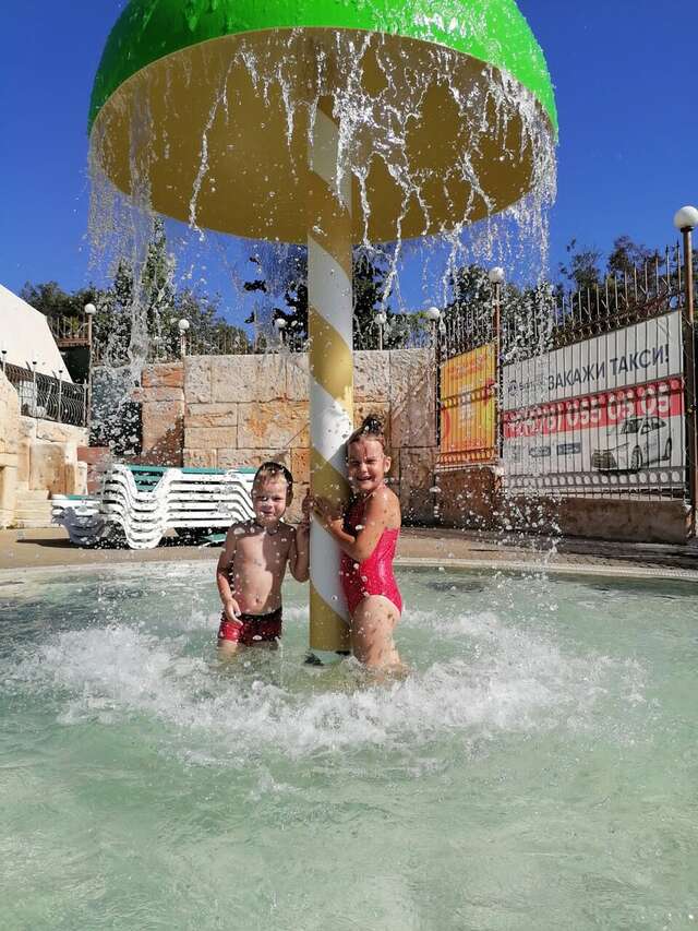 Гостиница Атлантида Ялта-140