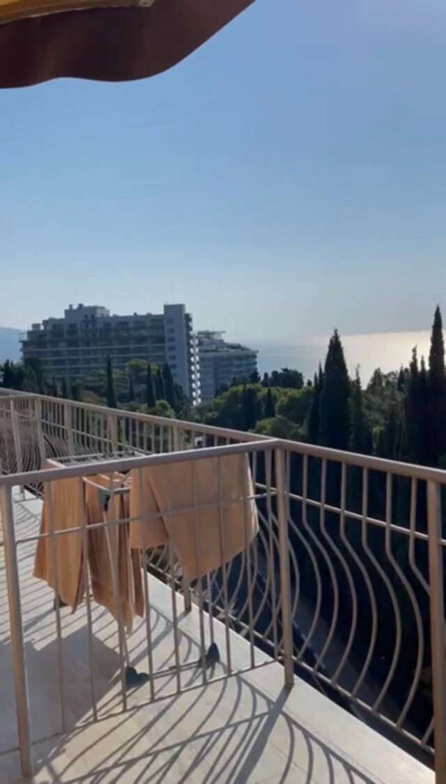 Гостиница Атлантида Ялта-225